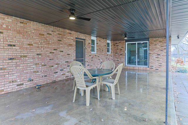 10087 Dunn Road, Osceola, IN 46561