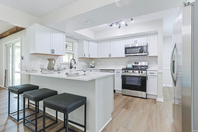 10087 Dunn Road, Osceola, IN 46561