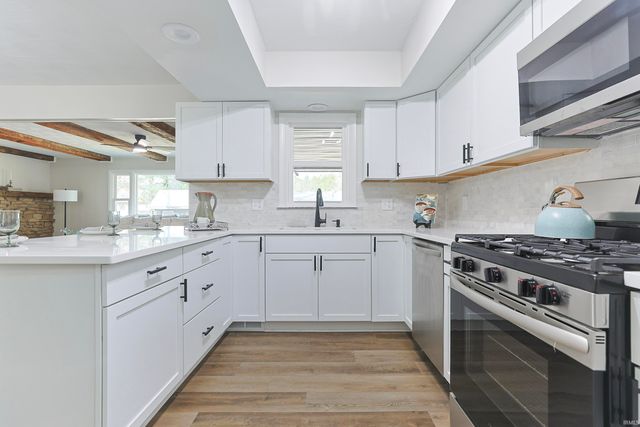 10087 Dunn Road, Osceola, IN 46561