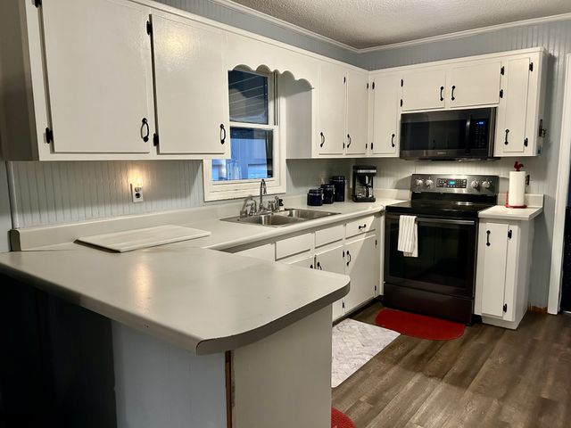 603 Gilley Cir, Manchester, TN 37355