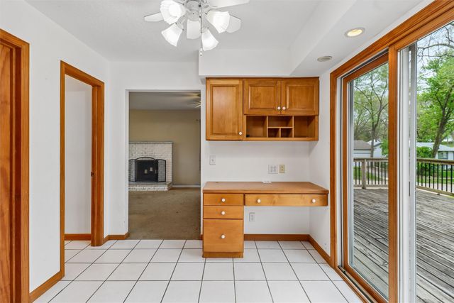 600 Ridge Road, Carlisle, IA 50047