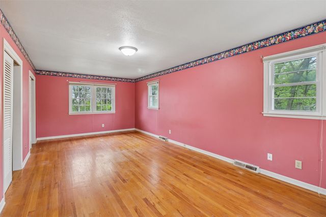 600 Ridge Road, Carlisle, IA 50047