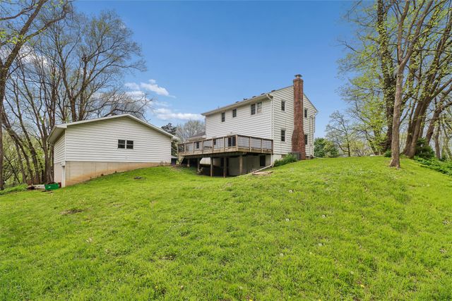 600 Ridge Road, Carlisle, IA 50047