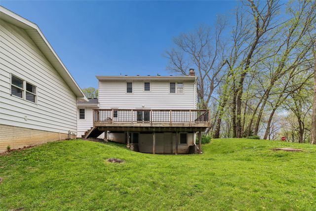 600 Ridge Road, Carlisle, IA 50047