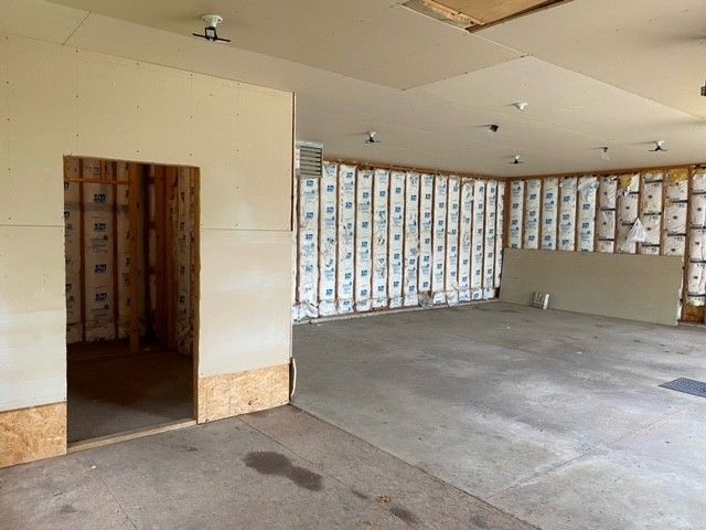 600 Ridge Road, Carlisle, IA 50047