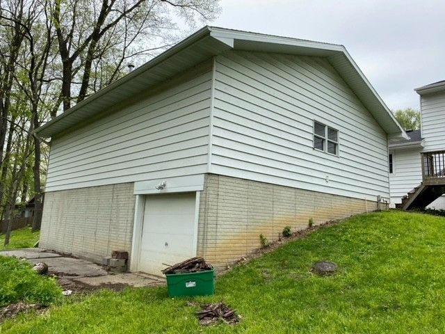 600 Ridge Road, Carlisle, IA 50047