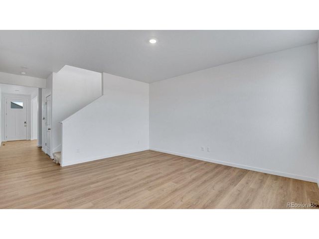 43033 Castle Stuart St, Elizabeth, CO 80107