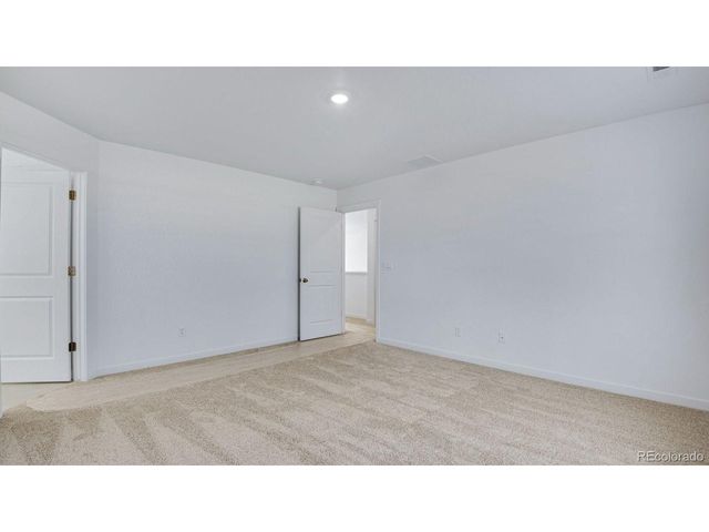 43033 Castle Stuart St, Elizabeth, CO 80107