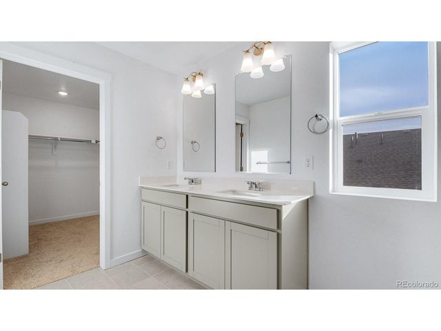 43033 Castle Stuart St, Elizabeth, CO 80107