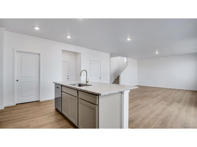 43033 Castle Stuart St, Elizabeth, CO 80107