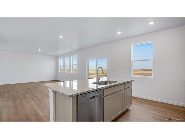 43033 Castle Stuart St, Elizabeth, CO 80107
