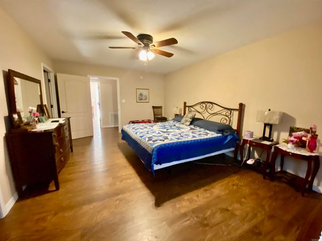 500 E Ingram Street, Camden, AR 71701