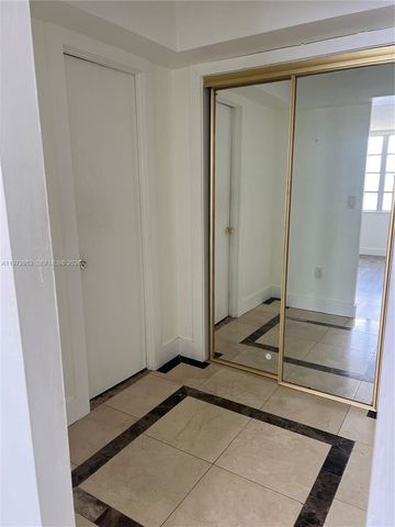 18601 NE 14th Avenue 411, Miami, FL 33179