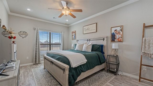 507 W Laurel Avenue, Rogers, AR 72758