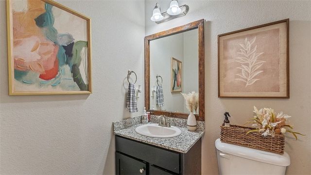 507 W Laurel Avenue, Rogers, AR 72758