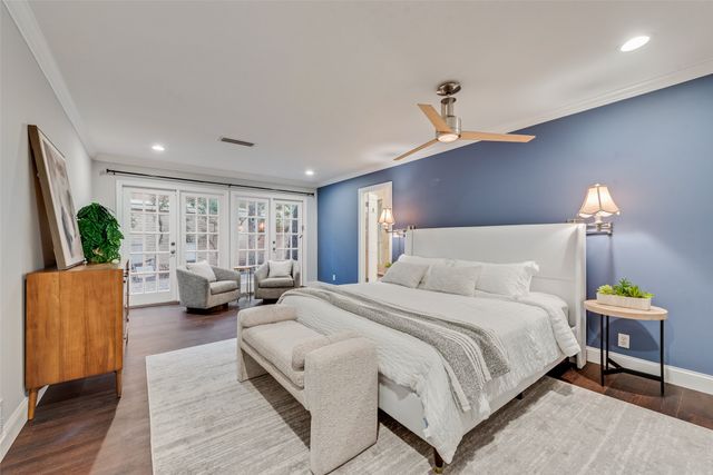 435 W Northgate Drive, Irving, TX 75062