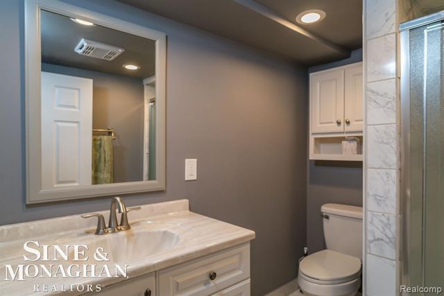 22501 Euclid Street, St Clair Shores, MI 48082