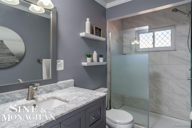 22501 Euclid Street, St Clair Shores, MI 48082