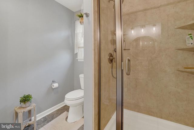 593 HARVEST DR, York, PA 17404