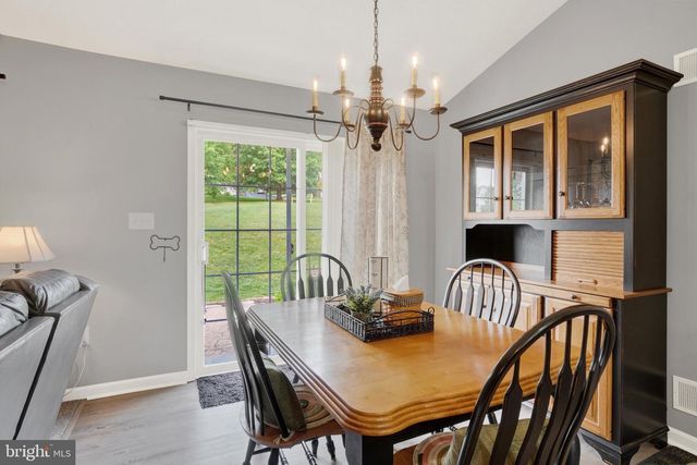 593 HARVEST DR, York, PA 17404
