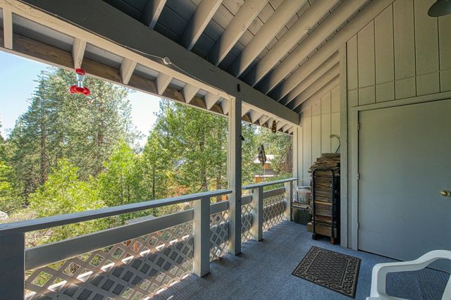 40782 Village Pass Lane, Shaver Lake, CA 93664