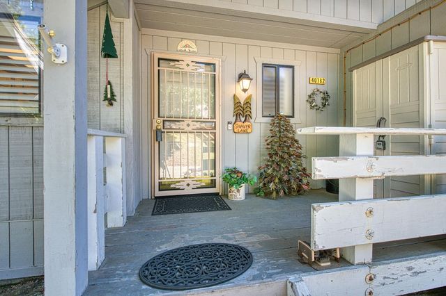 40782 Village Pass Lane, Shaver Lake, CA 93664