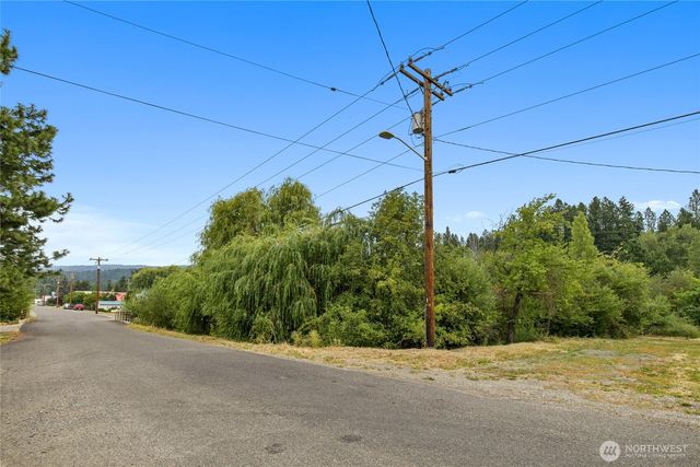 19 S A Street, Roslyn, WA 98941
