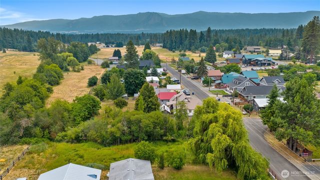19 S A Street, Roslyn, WA 98941
