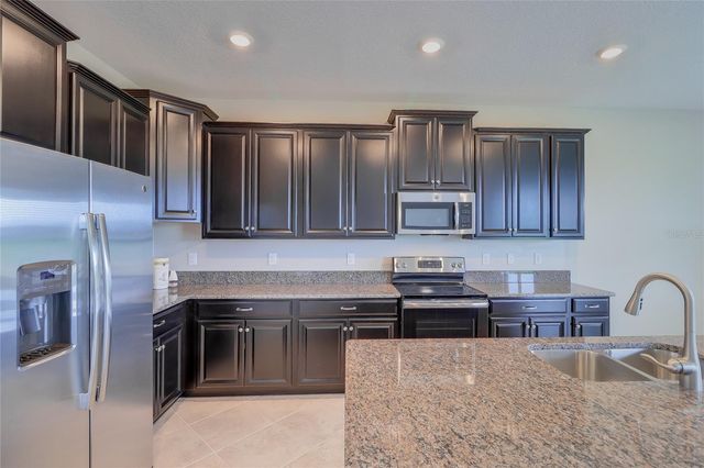 1172 MONTGOMERY BELL ROAD, Wesley Chapel, FL 33543