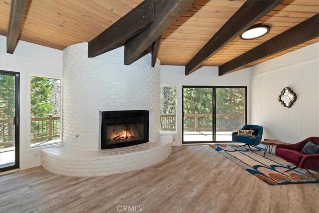 299 Riviera, Lake Arrowhead, CA 92352