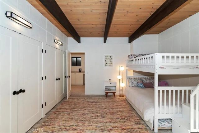 299 Riviera, Lake Arrowhead, CA 92352