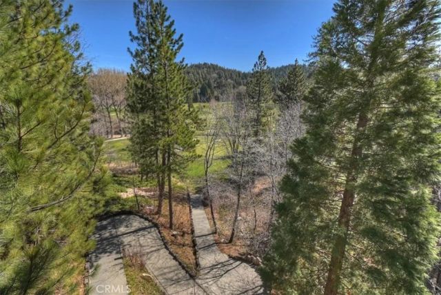 299 Riviera, Lake Arrowhead, CA 92352
