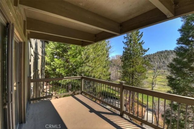 299 Riviera, Lake Arrowhead, CA 92352