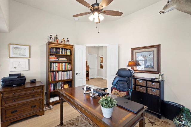 240 Resting Place Road, Waxahachie, TX 75165