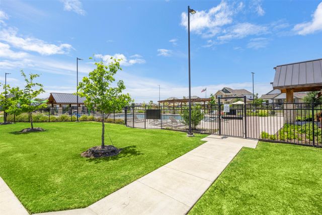 240 Resting Place Road, Waxahachie, TX 75165