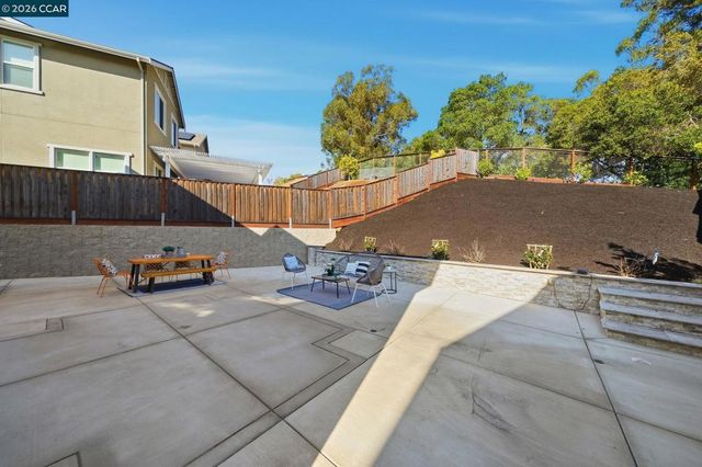 4827 Roberts Ct, Castro Valley, CA 94552