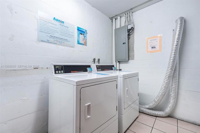 2649 NW 48th Ter 130, Lauderdale Lakes, FL 33313