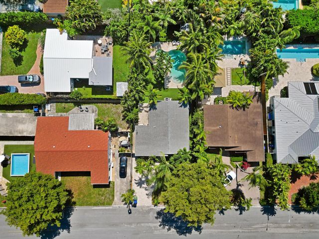 1636 NE 17th Terrace, Fort Lauderdale, FL 33305