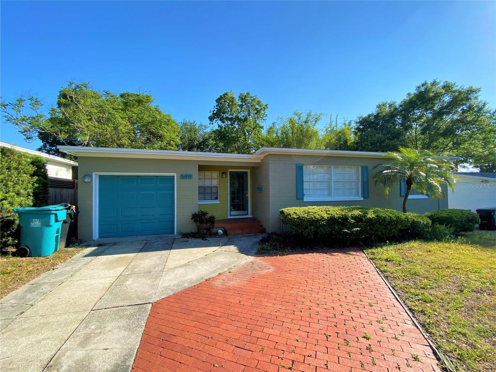 256 E CRYSTAL LAKE STREET, Orlando, FL 32806