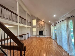 17 Westgate Drive, Edison, NJ 08820