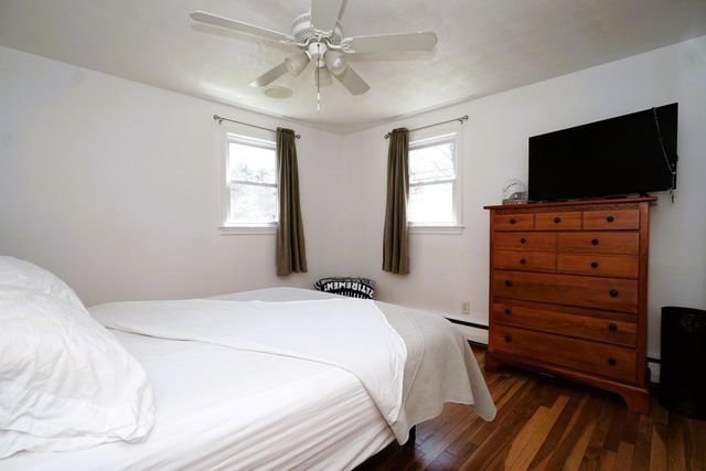 18 Barron Avenue, Salem, NH 03079