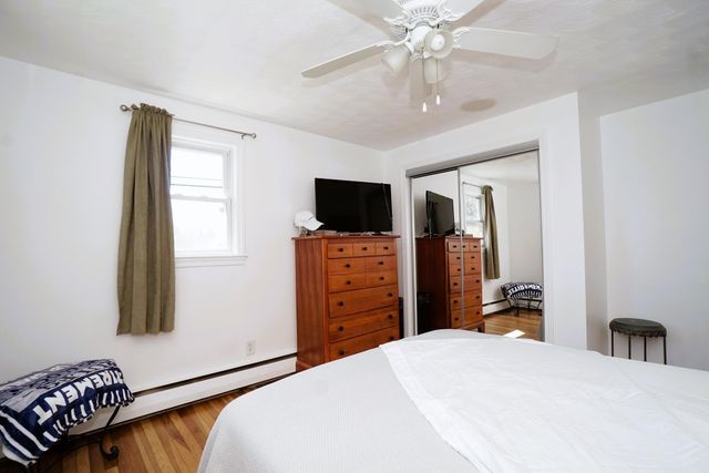 18 Barron Avenue, Salem, NH 03079