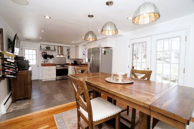 18 Barron Avenue, Salem, NH 03079