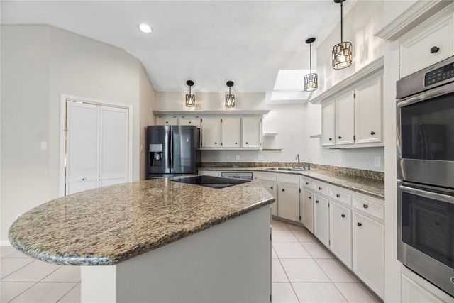 3907 Cedar Valley Drive, Missouri City, TX 77459