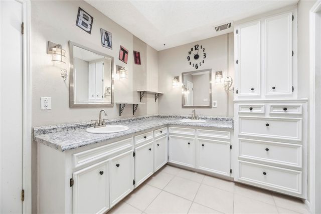 3907 Cedar Valley Drive, Missouri City, TX 77459