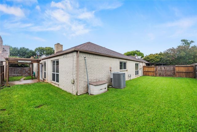 3907 Cedar Valley Drive, Missouri City, TX 77459