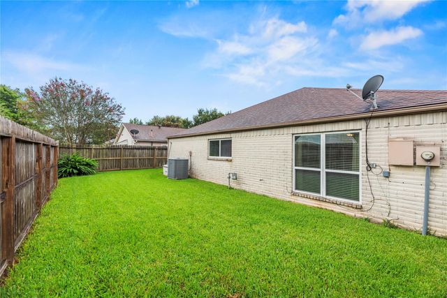 3907 Cedar Valley Drive, Missouri City, TX 77459