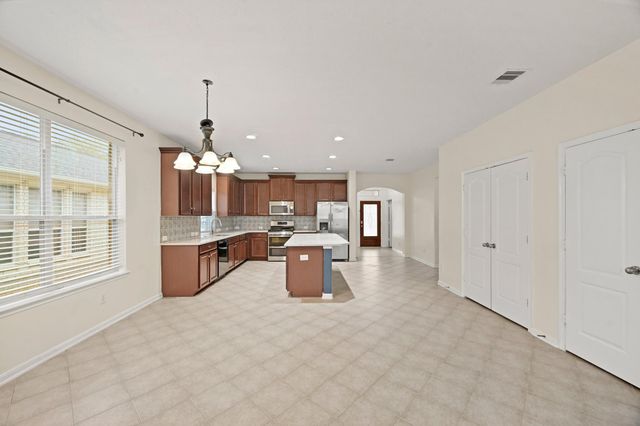 12206 Crescent Mountain Lane, Humble, TX 77346