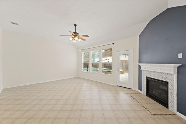 12206 Crescent Mountain Lane, Humble, TX 77346