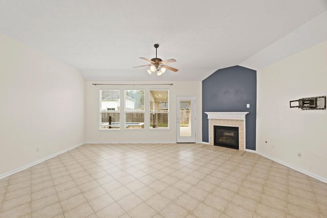 12206 Crescent Mountain Lane, Humble, TX 77346